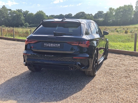 RS3 2.5 TFSI Carbon Black Sportback S Tronic quattro Euro 6 (s/s) 5dr