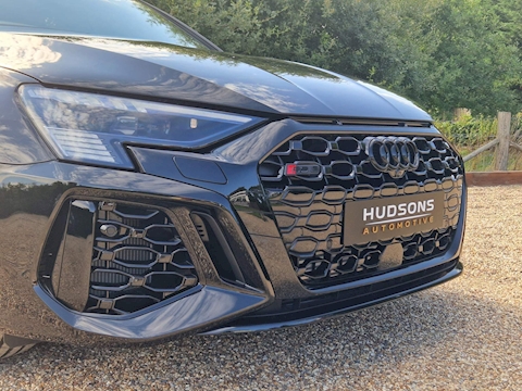 RS3 2.5 TFSI Carbon Black Sportback S Tronic quattro Euro 6 (s/s) 5dr