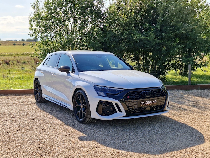 Audi RS3 2.5 TFSI Carbon Black Sportback S Tronic quattro Euro 6 (s/s) 5dr