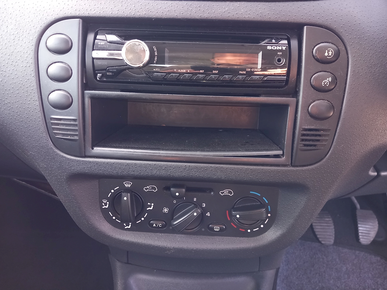 Used 2005 Citroen C3 i Desire For Sale in Rotherham (U159) | Powell's ...