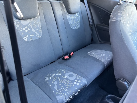 1.2 Style Hatchback 3dr Petrol Manual Euro 4 (69 ps)