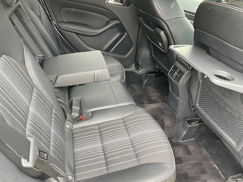 Mercedes-Benz B180 Blueefficiency Se Mpv 1.6 Automatic Petrol