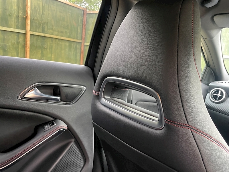 Mercedes-Benz 1.6 A180 Sport Hatchback 5dr Petrol auto Euro 6 (s/s) (122 ps)