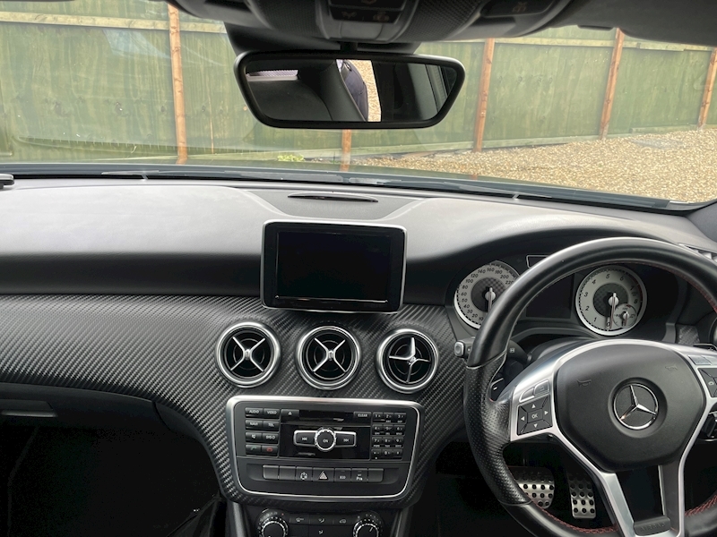 Mercedes-Benz 1.6 A180 Sport Hatchback 5dr Petrol auto Euro 6 (s/s) (122 ps)