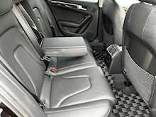 Audi A4 Allroad 2.0 TFSI Sport Estate 5dr Petrol S Tron 2.0 TFSI Sport Estate 5dr Petrol S Tronic quattro Euro 6 (s/s) (Nav) (225 ps) 