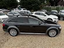 Audi A4 Allroad 2.0 TFSI Sport Estate 5dr Petrol S Tron 2.0 TFSI Sport Estate 5dr Petrol S Tronic quattro Euro 6 (s/s) (Nav) (225 ps) 
