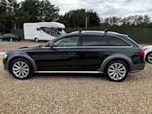 Audi A4 Allroad 2.0 TFSI Sport Estate 5dr Petrol S Tron 2.0 TFSI Sport Estate 5dr Petrol S Tronic quattro Euro 6 (s/s) (Nav) (225 ps) 