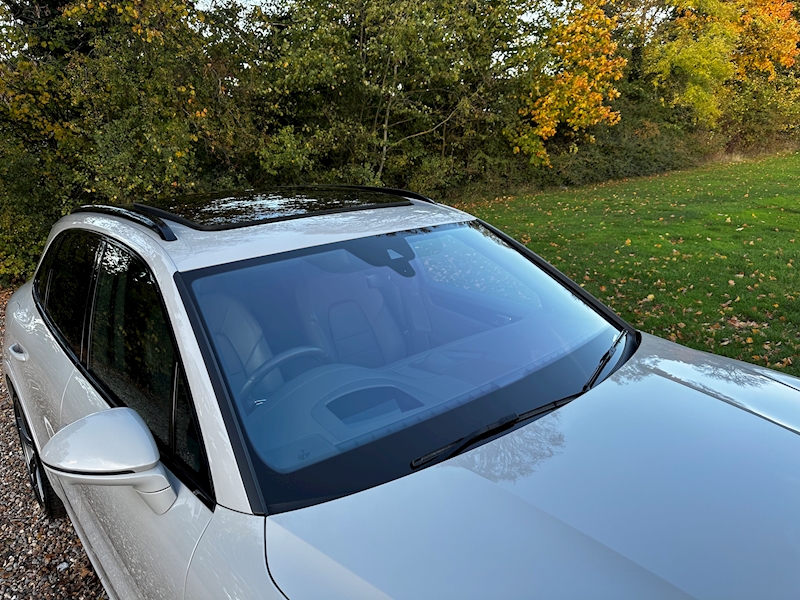 Porsche 3.0 V6 E-Hybrid 17.9kWh SUV 5dr Petrol Plug-in Hybrid TiptronicS 4WD Euro 6 (s/s) (3.6kW Charger) (462 ps)