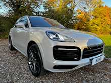 Porsche Cayenne V6 E-Hybrid 