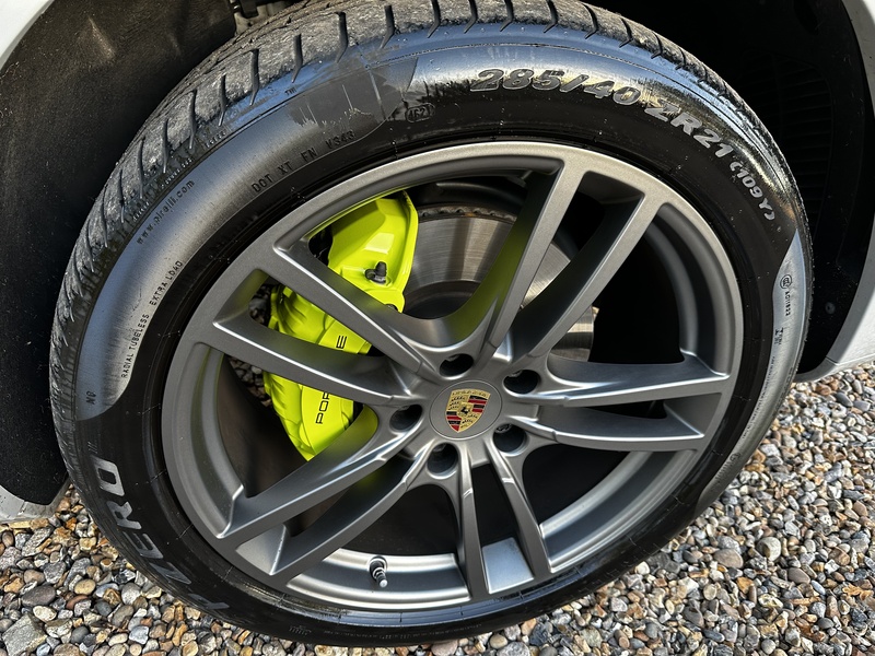 Porsche 3.0 V6 E-Hybrid 17.9kWh SUV 5dr Petrol Plug-in Hybrid TiptronicS 4WD Euro 6 (s/s) (3.6kW Charger) (462 ps)
