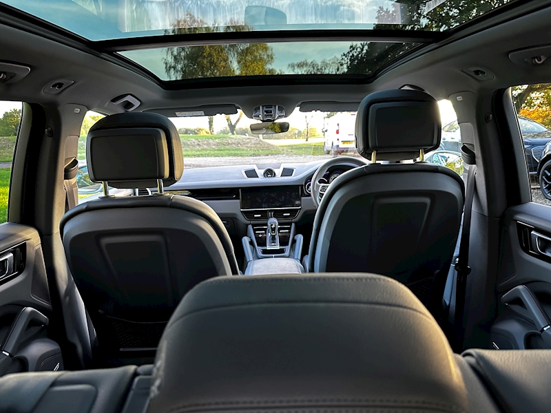 Porsche 3.0 V6 E-Hybrid 17.9kWh SUV 5dr Petrol Plug-in Hybrid TiptronicS 4WD Euro 6 (s/s) (3.6kW Charger) (462 ps)
