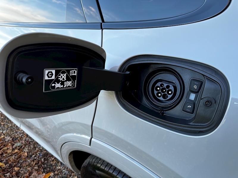 Porsche 3.0 V6 E-Hybrid 17.9kWh SUV 5dr Petrol Plug-in Hybrid TiptronicS 4WD Euro 6 (s/s) (3.6kW Charger) (462 ps)