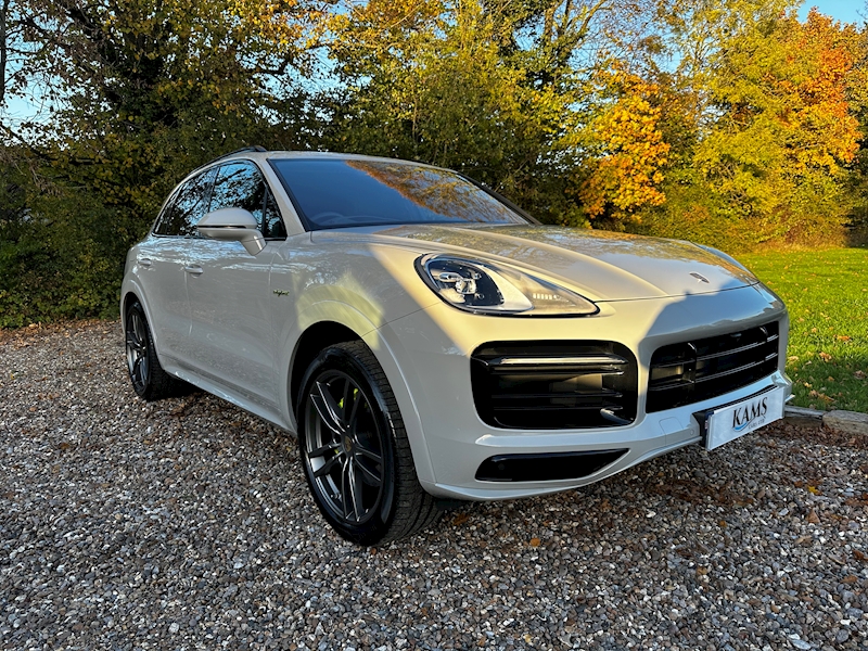 Porsche 3.0 V6 E-Hybrid 17.9kWh SUV 5dr Petrol Plug-in Hybrid TiptronicS 4WD Euro 6 (s/s) (3.6kW Charger) (462 ps)