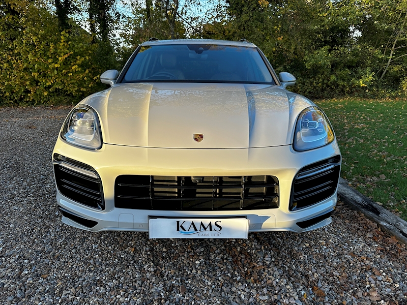 Porsche 3.0 V6 E-Hybrid 17.9kWh SUV 5dr Petrol Plug-in Hybrid TiptronicS 4WD Euro 6 (s/s) (3.6kW Charger) (462 ps)