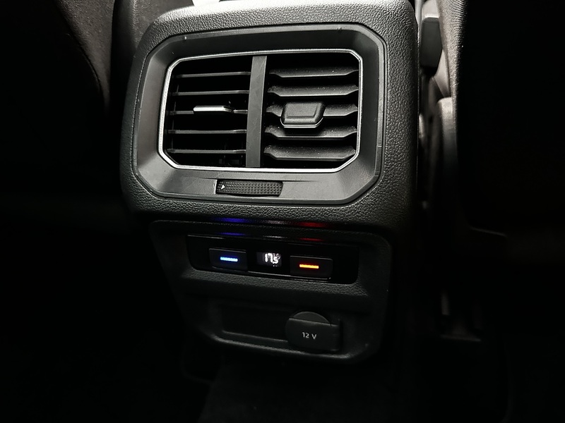 Volkswagen 2.0 TDI BlueMotion Tech SEL SUV 5dr Diesel DSG Euro 6 (s/s) (150 ps)