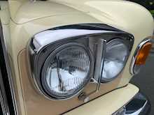 Rolls-Royce Corniche 6.8 2dr 