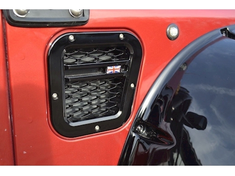 Defender 110 2.4 TDi Double Cab Pickup 4dr