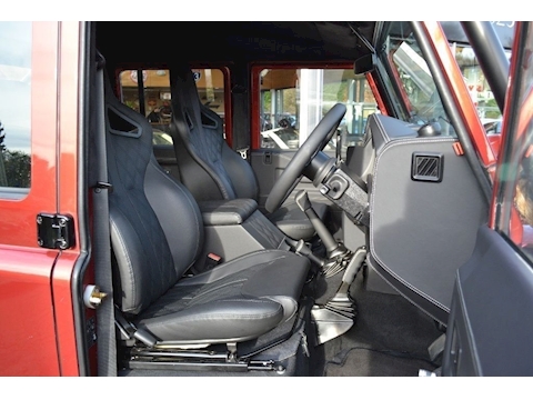 Defender 110 2.4 TDi Double Cab Pickup 4dr