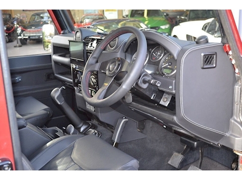 Defender 110 2.4 TDi Double Cab Pickup 4dr