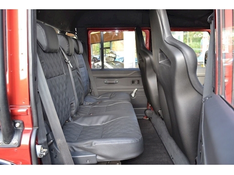 Defender 110 2.4 TDi Double Cab Pickup 4dr