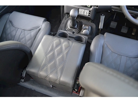 Defender 110 2.4 TDi Double Cab Pickup 4dr