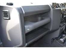 Land Rover Defender 110 2.4 TDi Double Cab Pickup 4dr 