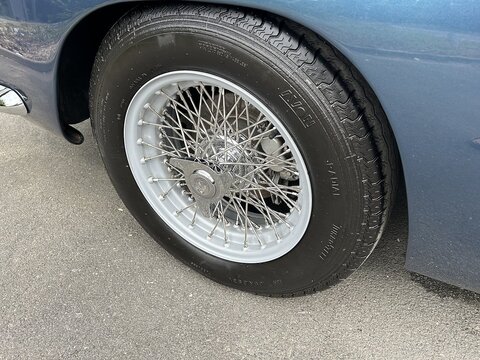 Series III Saloon 4.2 Manual Petrol