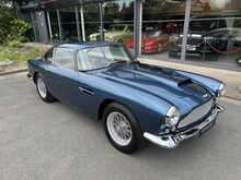 Aston Martin DB4 Series III 