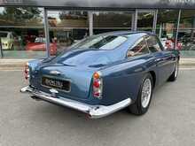 Aston Martin DB4 Series III 