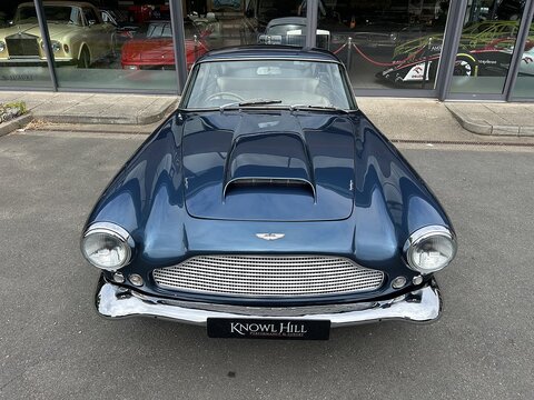 Series III Saloon 4.2 Manual Petrol