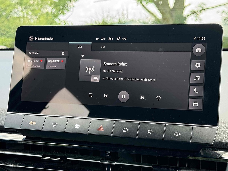 MG 125KW SE EV 51kWh 5dr Auto 0.0 5dr Hatchback Automatic Electric