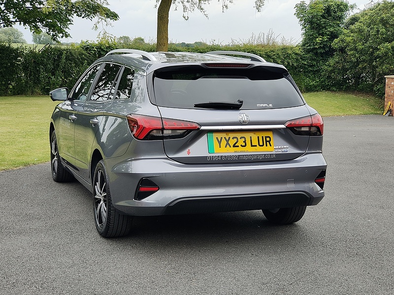 MG 115kw Trophy Long Range 61kwh 0.0 5dr Estate Automatic Electric
