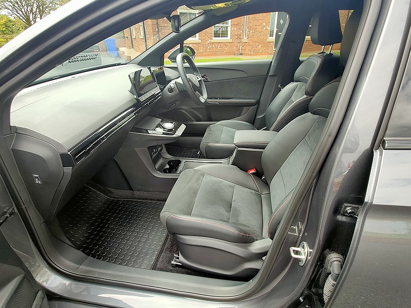 MG X-POWER 0.0 5dr Hatchback Automatic Electric