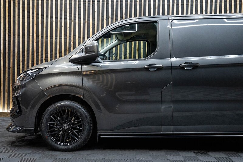 Ford Transit Custom 320 EcoBlue Limited L2 H1 Euro 6 (s/s) 5dr - N12