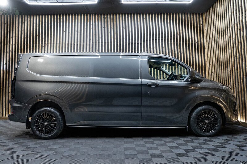 Ford Transit Custom 320 EcoBlue Limited L2 H1 Euro 6 (s/s) 5dr - N12