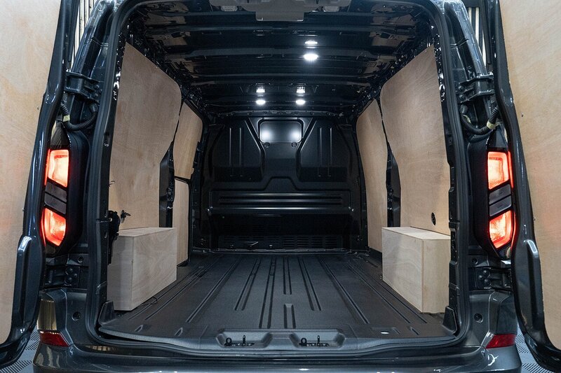 Ford Transit Custom 320 EcoBlue Limited L2 H1 Euro 6 (s/s) 5dr - N12