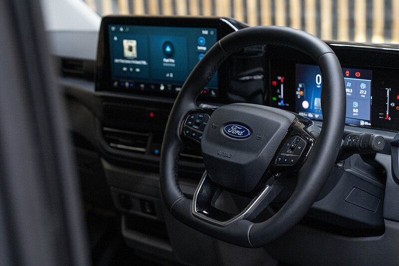 Ford Transit Custom 320 EcoBlue Limited L2 H1 Euro 6 (s/s) 5dr - N98