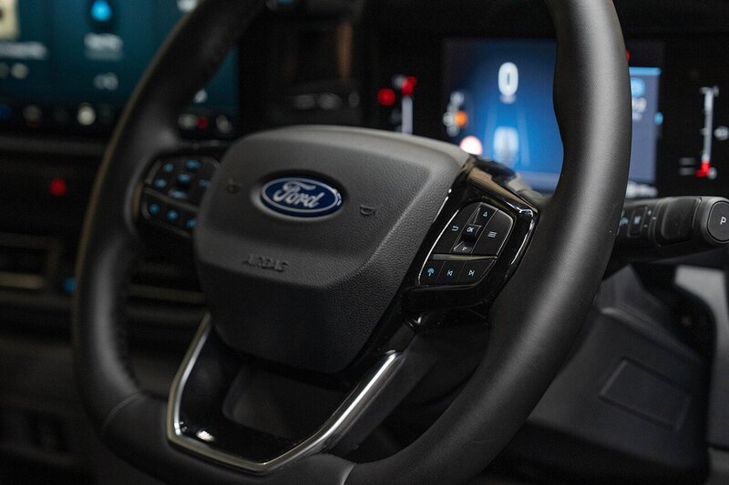 Ford Transit Custom 320 EcoBlue Limited L2 H1 Euro 6 (s/s) 5dr - N98