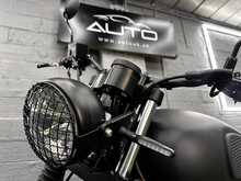 Mutt Mongrel 125 Manual PETROL - N7