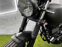 Mutt Mongrel 125 Manual PETROL - N7