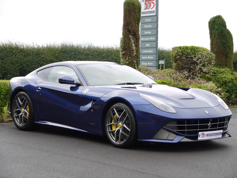 Ferrari F12 Berlinetta - Large 10