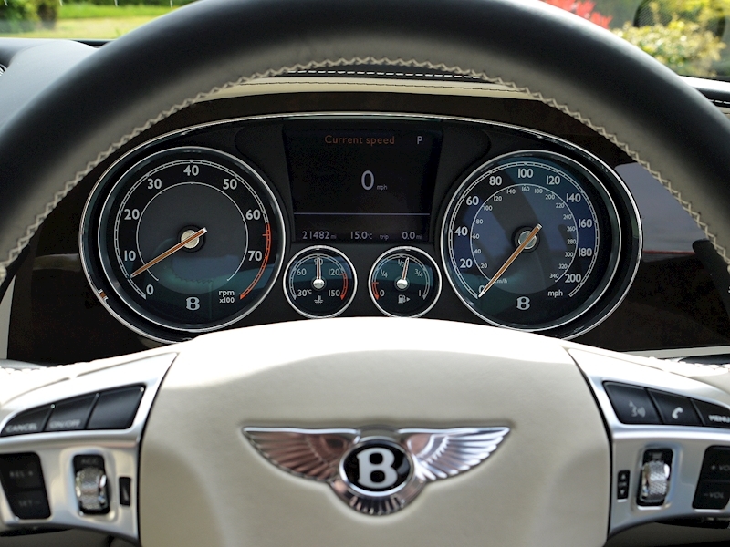 Bentley Continental GT W12 Mulliner - Large 27