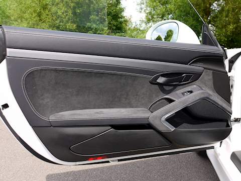 Porsche Cayman Gt4 - U3520