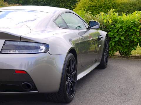 Aston Martin Vantage S V12 - U3524