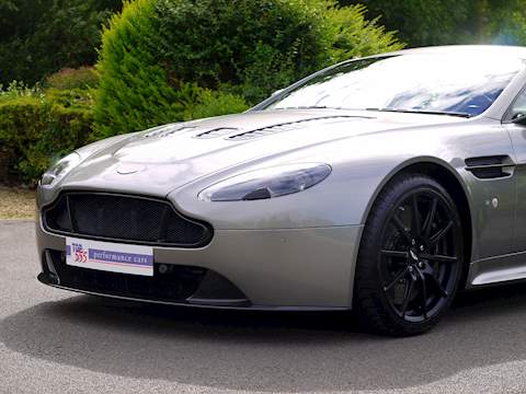 Aston Martin Vantage S V12 - U3524