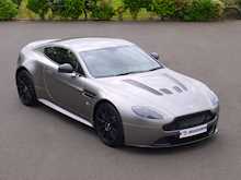 Aston Martin Vantage