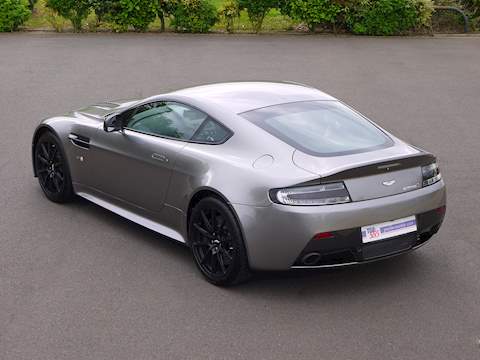 Aston Martin Vantage S V12 - U3524