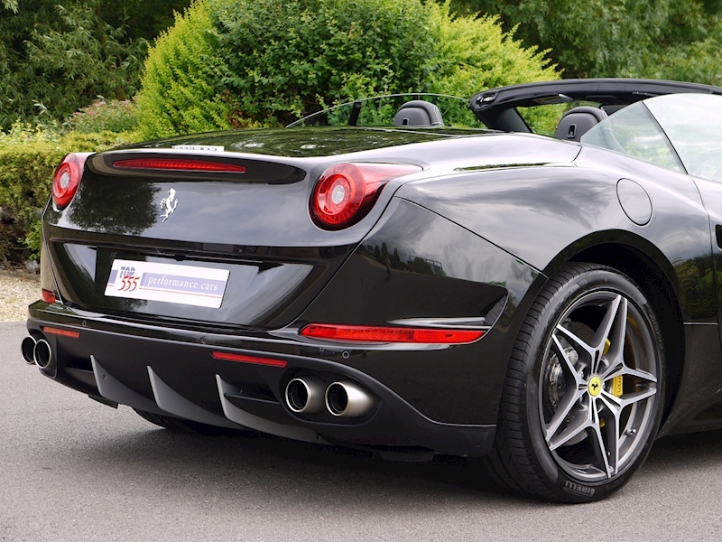 Ferrari California T - Large 19