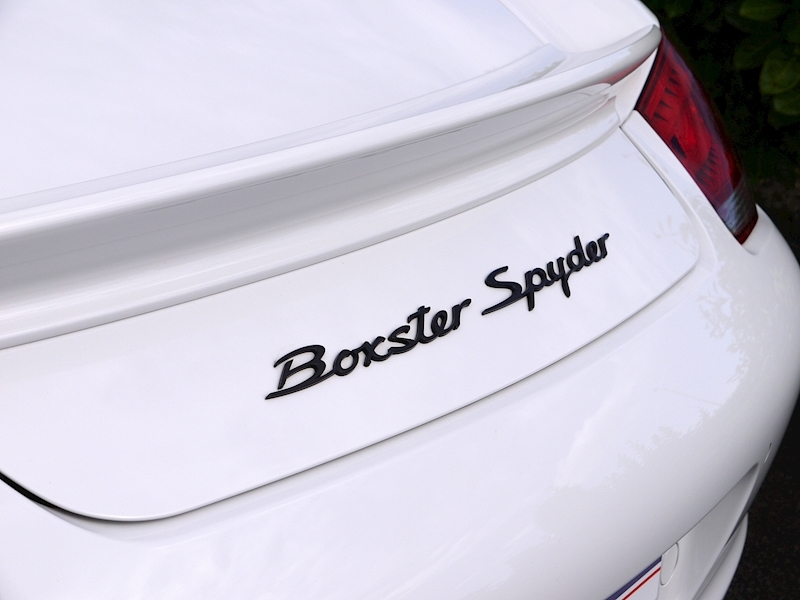 Porsche Boxster Spyder 3.4 Manual - Large 4