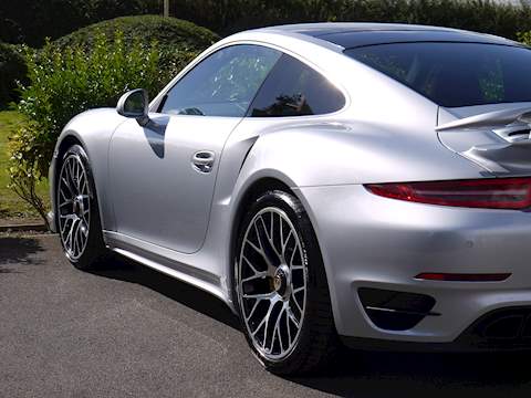 Porsche 911 Turbo S - U3550
